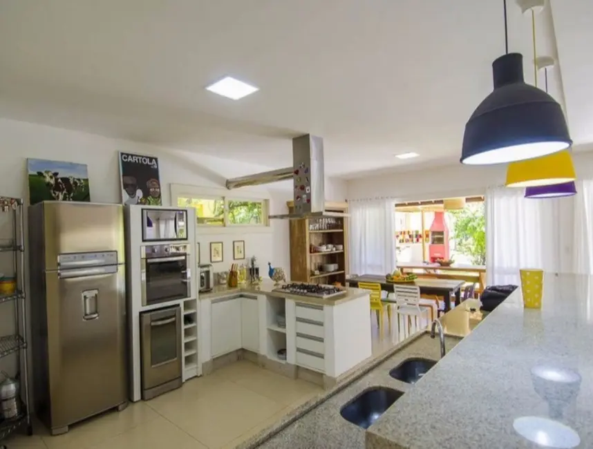 Casa com 5 quartos à venda, 340m2 em Mata De Sao Joao - BA - imagem 6 Foto 6 de Casa com 5 quartos à venda, 340m2 em Mata De Sao Joao - BA