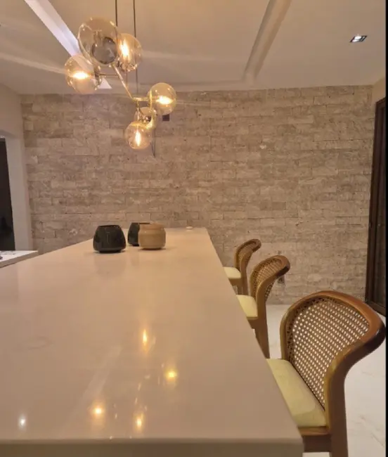 Foto 2 de Casa com 5 quartos à venda, 655m2 em Mata De Sao Joao - BA