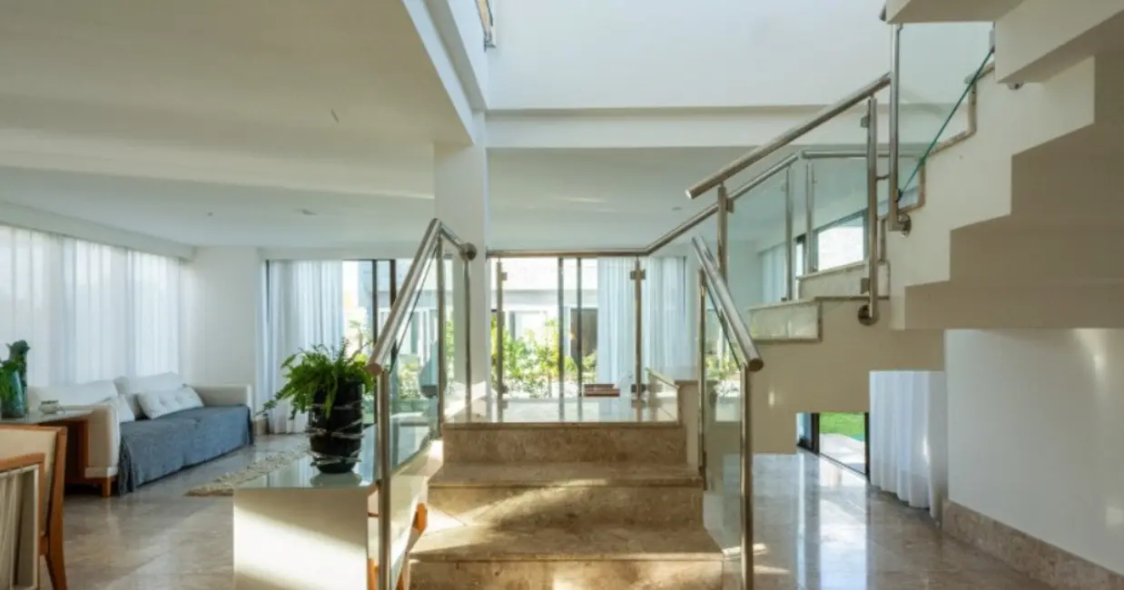 Casa com 4 quartos à venda, 400m2 em Mata De Sao Joao - BA - imagem 5 Foto 5 de Casa com 4 quartos à venda, 400m2 em Mata De Sao Joao - BA