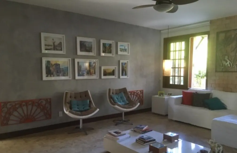 Casa com 6 quartos à venda, 850m2 em Portão, Lauro De Freitas - BA - imagem 8 Foto 8 de Casa com 6 quartos à venda, 850m2 em Portão, Lauro De Freitas - BA