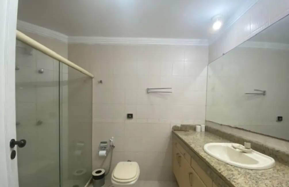 Casa com 4 quartos à venda, 520m2 em Portão, Lauro De Freitas - BA - imagem 6 Foto 6 de Casa com 4 quartos à venda, 520m2 em Portão, Lauro De Freitas - BA