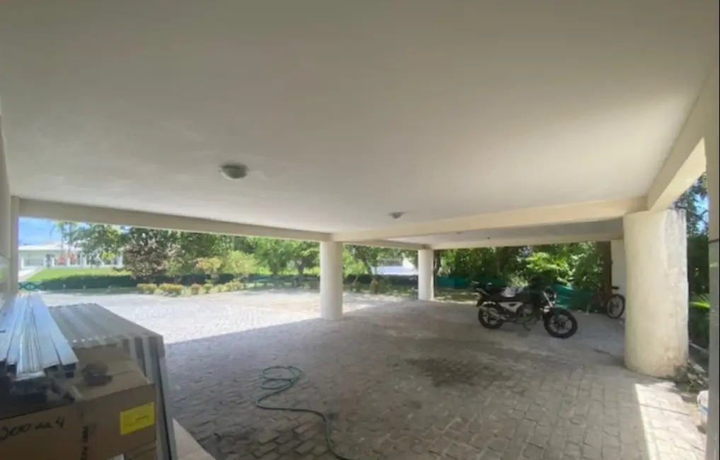 Casa com 4 quartos à venda, 520m2 em Portão, Lauro De Freitas - BA - imagem 2 Foto 2 de Casa com 4 quartos à venda, 520m2 em Portão, Lauro De Freitas - BA