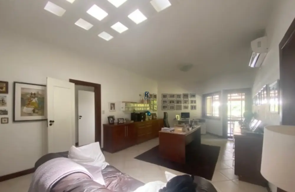 Foto 3 de Casa com 4 quartos à venda, 520m2 em Portão, Lauro De Freitas - BA