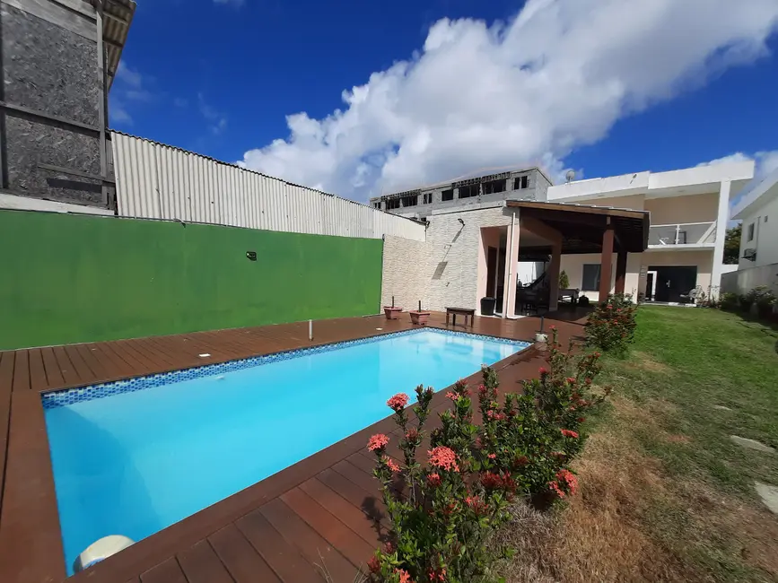Foto 2 de Casa com 4 quartos à venda, 192m2 em Camacari - BA
