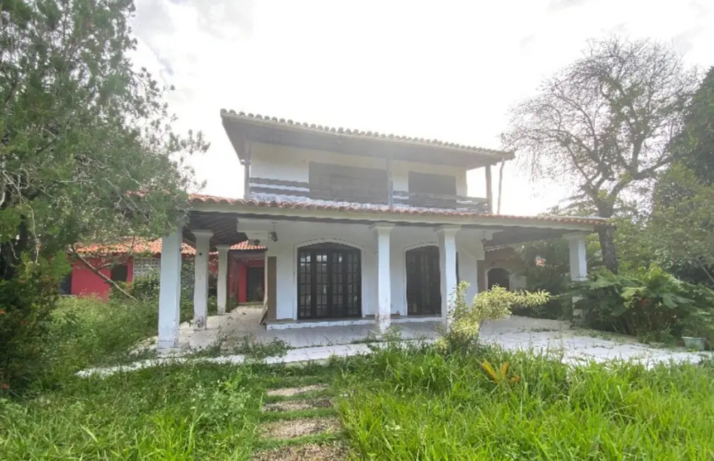 Foto 1 de Casa com 4 quartos à venda e para alugar, 400m2 em Portão, Lauro De Freitas - BA