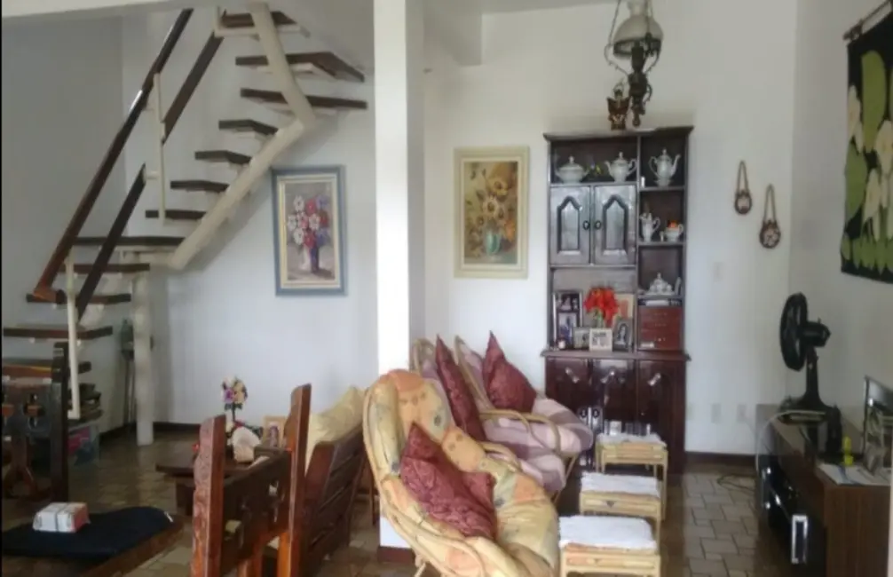 Foto 5 de Casa com 4 quartos à venda e para alugar, 245m2 em Portão, Lauro De Freitas - BA