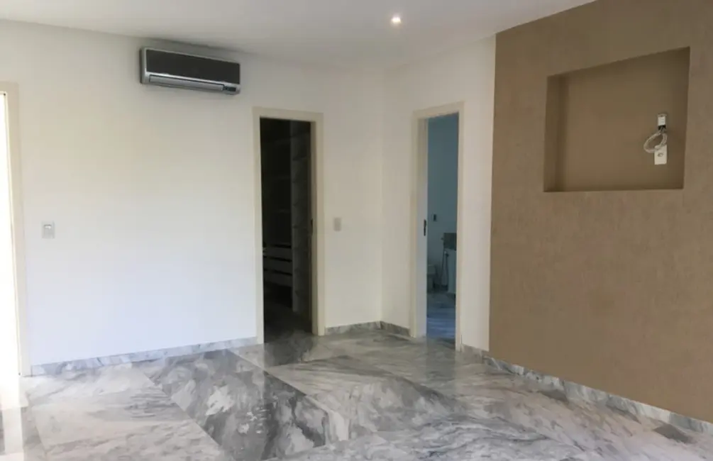 Casa com 3 quartos à venda, 270m2 em Vilas do Atlântico, Lauro De Freitas - BA - imagem 2 Foto 2 de Casa com 3 quartos à venda, 270m2 em Vilas do Atlântico, Lauro De Freitas - BA