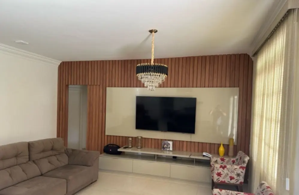 Casa com 4 quartos à venda, 500m2 em Portão, Lauro De Freitas - BA - imagem 5 Foto 5 de Casa com 4 quartos à venda, 500m2 em Portão, Lauro De Freitas - BA