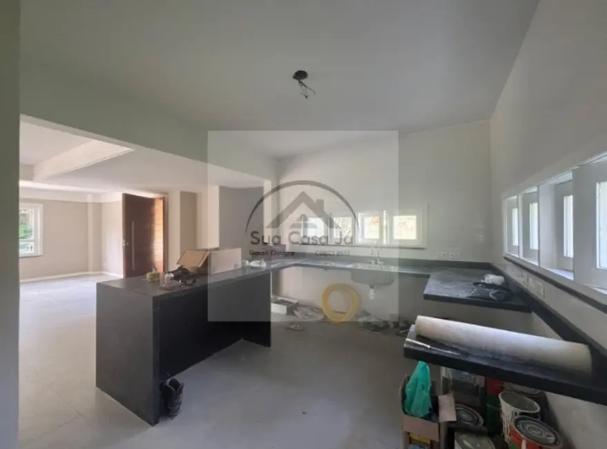 Casa com 4 quartos à venda, 500m2 em Portão, Lauro De Freitas - BA - imagem 8 Foto 8 de Casa com 4 quartos à venda, 500m2 em Portão, Lauro De Freitas - BA