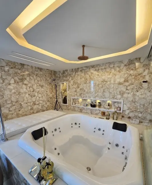 Foto 5 de Casa com 4 quartos à venda e para alugar, 292m2 em Centro, Lauro De Freitas - BA