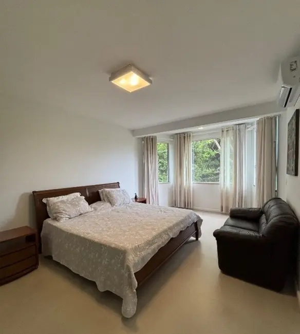 Casa com 3 quartos à venda, 172m2 em Portão, Lauro De Freitas - BA - imagem 7 Foto 7 de Casa com 3 quartos à venda, 172m2 em Portão, Lauro De Freitas - BA