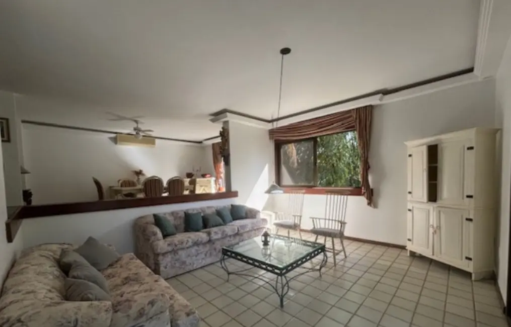 Casa com 4 quartos à venda e para alugar, 350m2 em Portão, Lauro De Freitas - BA - imagem 7 Foto 7 de Casa com 4 quartos à venda e para alugar, 350m2 em Portão, Lauro De Freitas - BA