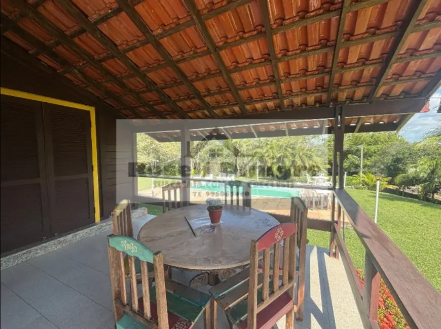 Foto 1 de Casa com 4 quartos à venda e para alugar, 230m2 em Portão, Lauro De Freitas - BA