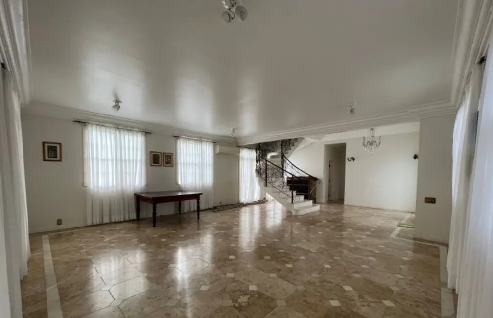 Foto 2 de Casa com 4 quartos à venda e para alugar, 350m2 em Portão, Lauro De Freitas - BA