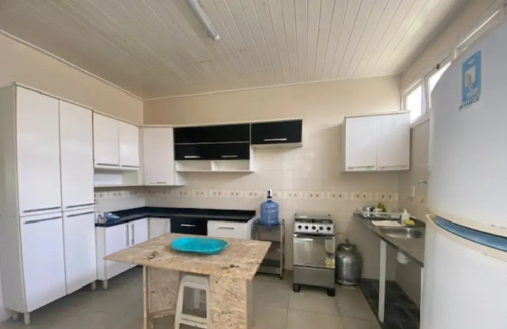 Casa com 4 quartos à venda, 190m2 em Vilas do Atlântico, Lauro De Freitas - BA - imagem 5 Foto 5 de Casa com 4 quartos à venda, 190m2 em Vilas do Atlântico, Lauro De Freitas - BA