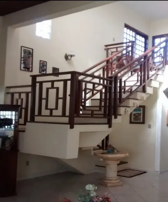 Casa com 3 quartos à venda, 343m2 em Recreio Ipitanga, Lauro De Freitas - BA - imagem 7 Foto 7 de Casa com 3 quartos à venda, 343m2 em Recreio Ipitanga, Lauro De Freitas - BA