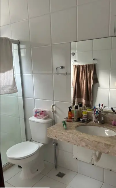 Casa com 4 quartos à venda, 229m2 em Camacari - BA - imagem 7 Foto 7 de Casa com 4 quartos à venda, 229m2 em Camacari - BA