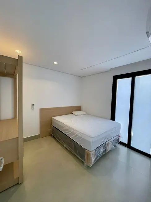 Casa com 5 quartos à venda, 10m2 em Camacari - BA - imagem 9 Foto 9 de Casa com 5 quartos à venda, 10m2 em Camacari - BA