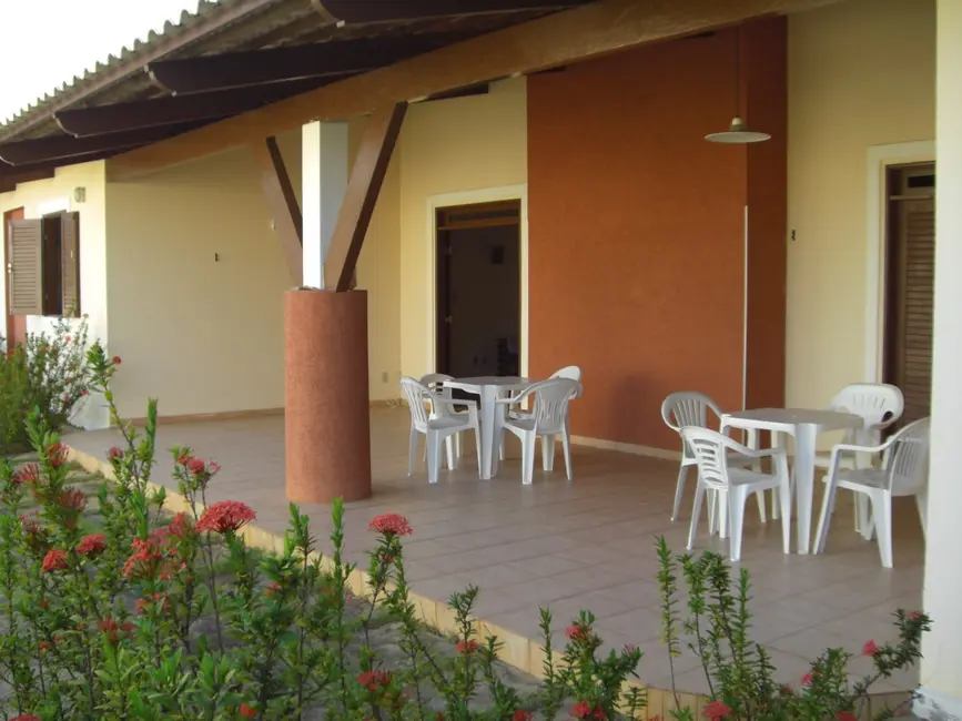 Foto 3 de Casa com 5 quartos para alugar, 10m2 em Camacari - BA