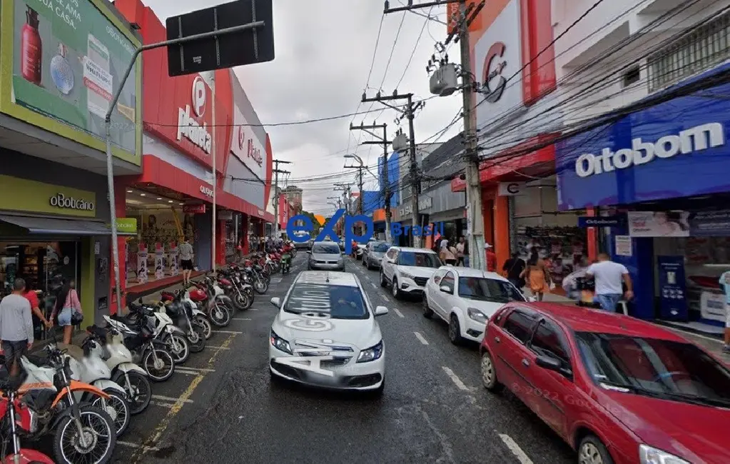 Foto 2 de Sala Comercial à venda, 420m2 em Centro, Camacari - BA