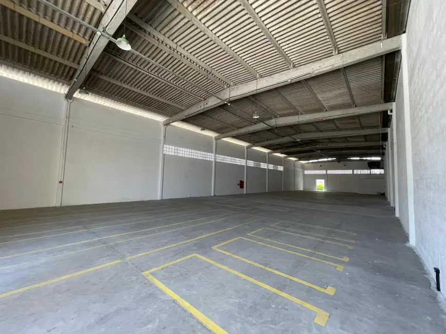 Foto 1 de Armazém / Galpão para alugar, 600m2 em Recreio Ipitanga, Lauro De Freitas - BA