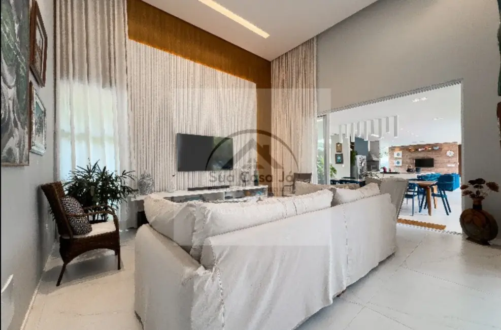 Casa com 3 quartos à venda, 327m2 em Camacari - BA - imagem 4 Foto 4 de Casa com 3 quartos à venda, 327m2 em Camacari - BA