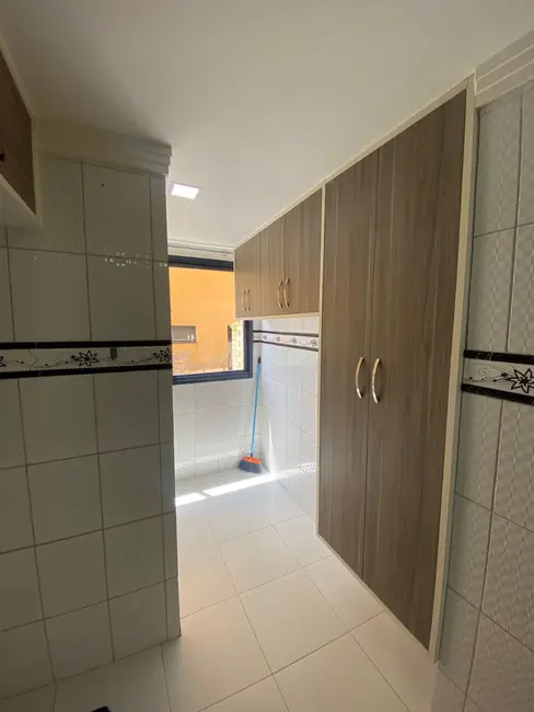 Foto 6 de Apartamento com 2 quartos à venda, 70m2 em Camacari - BA