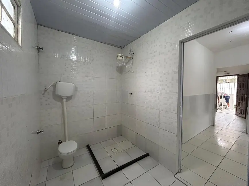 Casa com 7 quartos para alugar, 1300m2 em Aracuí, Lauro De Freitas - BA - imagem 9 Foto 9 de Casa com 7 quartos para alugar, 1300m2 em Aracuí, Lauro De Freitas - BA