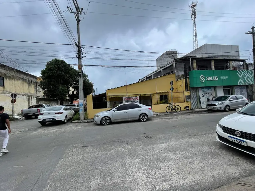 Foto 2 de Loja à venda e para alugar, 230m2 em Centro, Camacari - BA