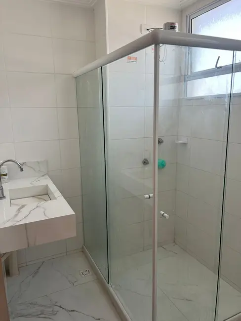 Foto 4 de Apartamento com 2 quartos para alugar, 60m2 em Buraquinho, Lauro De Freitas - BA