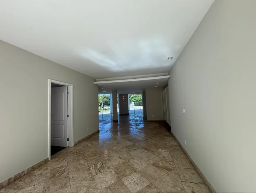 Foto 9 de Casa com 5 quartos para alugar, 1000m2 em Portão, Lauro De Freitas - BA