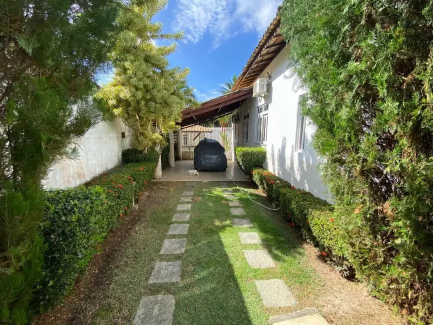 Foto 7 de Casa com 4 quartos para alugar, 180m2 em Buraquinho, Lauro De Freitas - BA