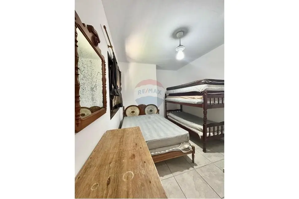 Casa com 3 quartos à venda, 400m2 em Centro, Peruibe - SP - imagem 7 Foto 7 de Casa com 3 quartos à venda, 400m2 em Centro, Peruibe - SP