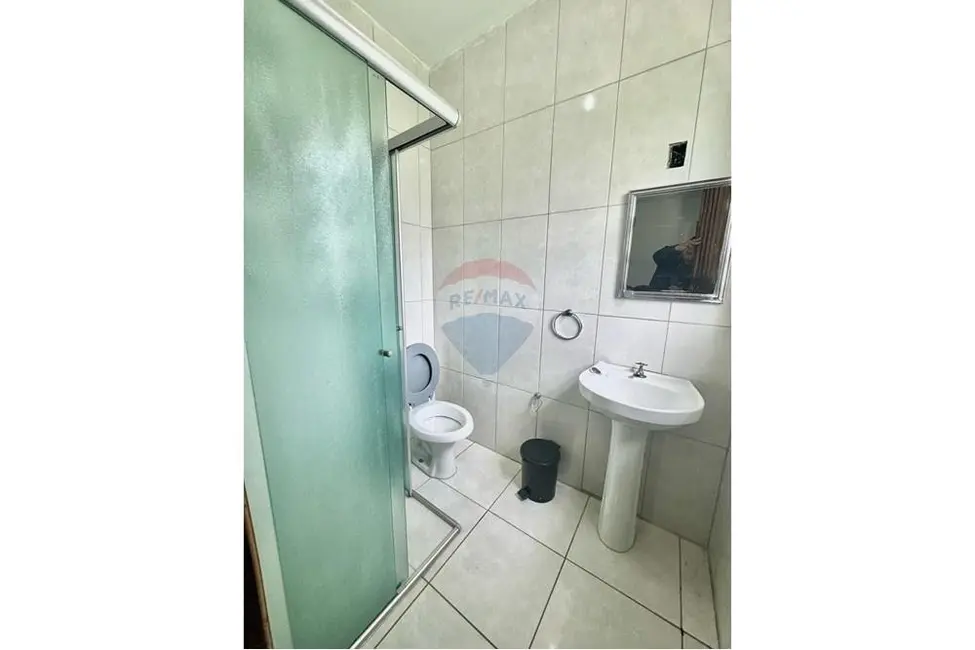 Casa com 3 quartos à venda, 400m2 em Centro, Peruibe - SP - imagem 3 Foto 3 de Casa com 3 quartos à venda, 400m2 em Centro, Peruibe - SP