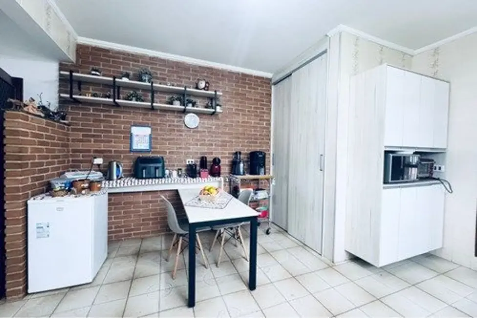 Casa com 3 quartos à venda, 600m2 em Peruibe - SP - imagem 9 Foto 9 de Casa com 3 quartos à venda, 600m2 em Peruibe - SP