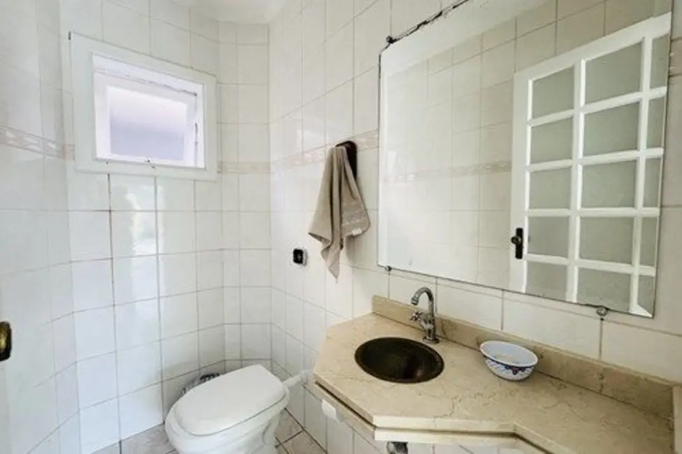 Casa com 6 quartos à venda, 532m2 em Peruibe - SP - imagem 6 Foto 6 de Casa com 6 quartos à venda, 532m2 em Peruibe - SP