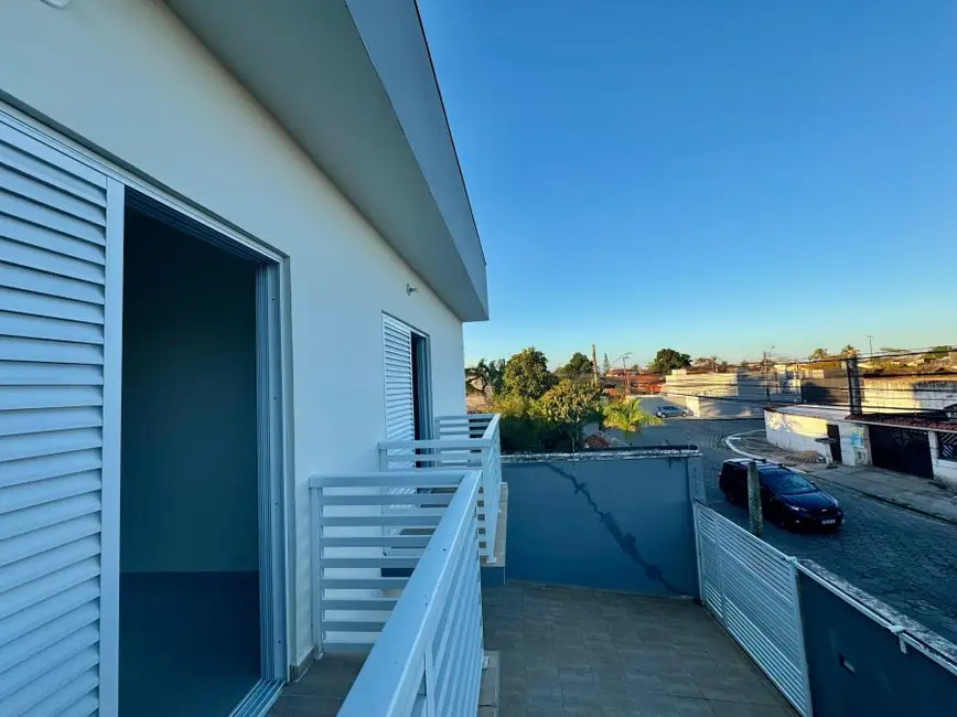 Sobrado com 3 quartos à venda, 145m2 em Peruibe - SP - imagem 7 Foto 7 de Sobrado com 3 quartos à venda, 145m2 em Peruibe - SP