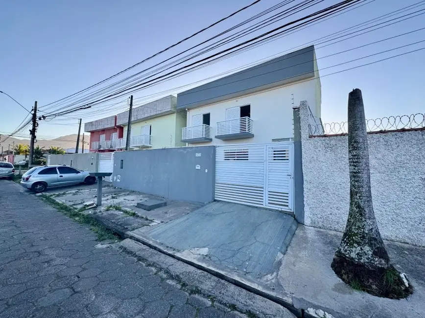 Sobrado com 3 quartos à venda, 145m2 em Peruibe - SP - imagem 1 Foto 1 de Sobrado com 3 quartos à venda, 145m2 em Peruibe - SP