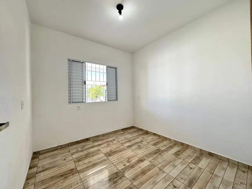 Casa com 3 quartos à venda, 300m2 em Peruibe - SP - imagem 7 Foto 7 de Casa com 3 quartos à venda, 300m2 em Peruibe - SP