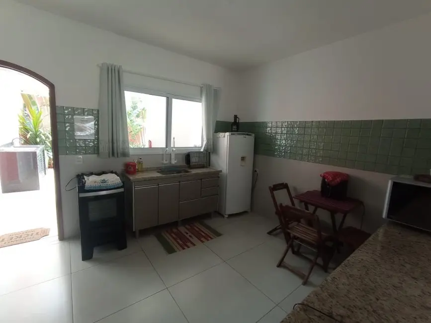Foto 3 de Casa com 4 quartos à venda, 250m2 em Peruibe - SP