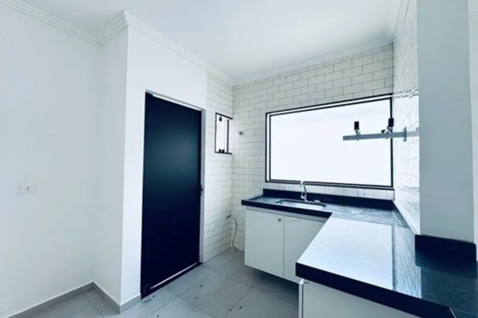 Foto 7 de Casa com 3 quartos à venda, 180m2 em Peruibe - SP