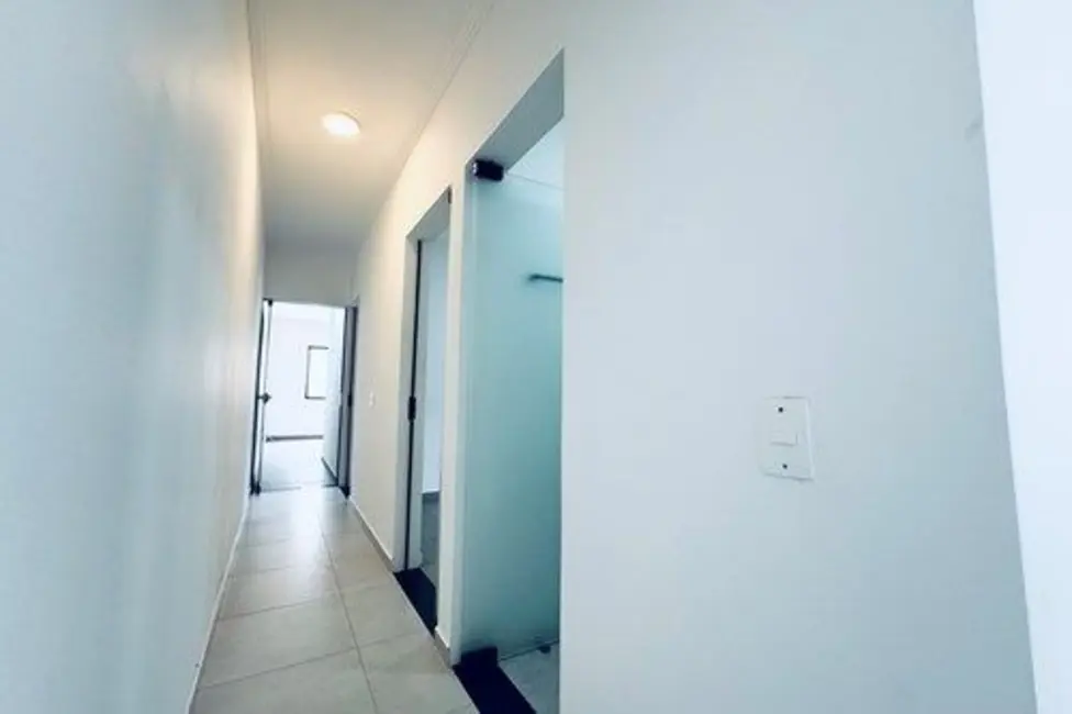 Foto 9 de Casa com 3 quartos à venda, 180m2 em Peruibe - SP