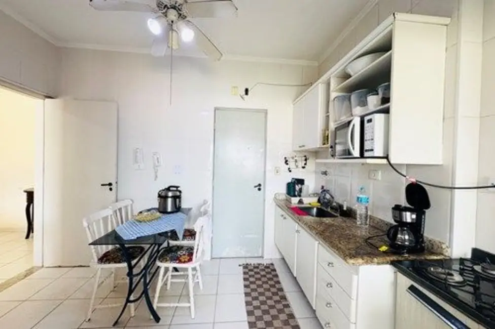 Apartamento com 3 quartos à venda, 240m2 em Peruibe - SP - imagem 9 Foto 9 de Apartamento com 3 quartos à venda, 240m2 em Peruibe - SP