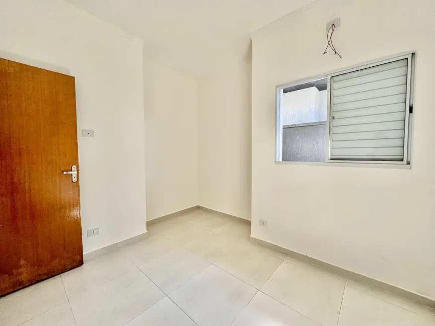 Foto 8 de Casa com 2 quartos à venda, 137m2 em Peruibe - SP