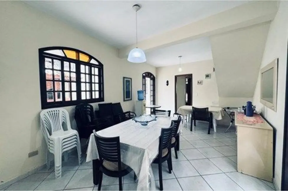 Foto 3 de Casa com 6 quartos à venda, 360m2 em Peruibe - SP