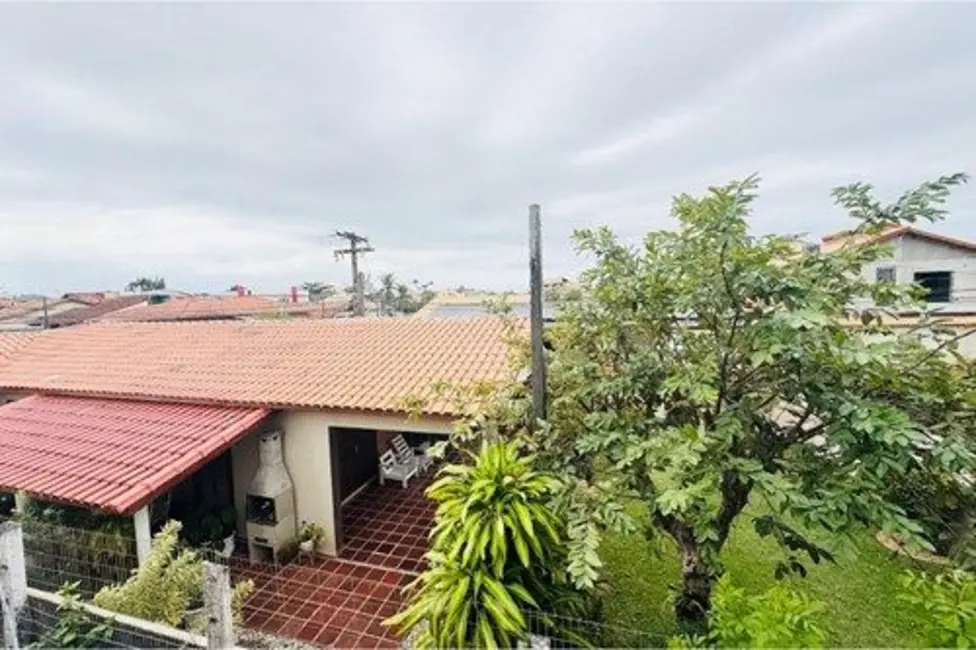 Foto 6 de Casa com 5 quartos à venda, 360m2 em Peruibe - SP