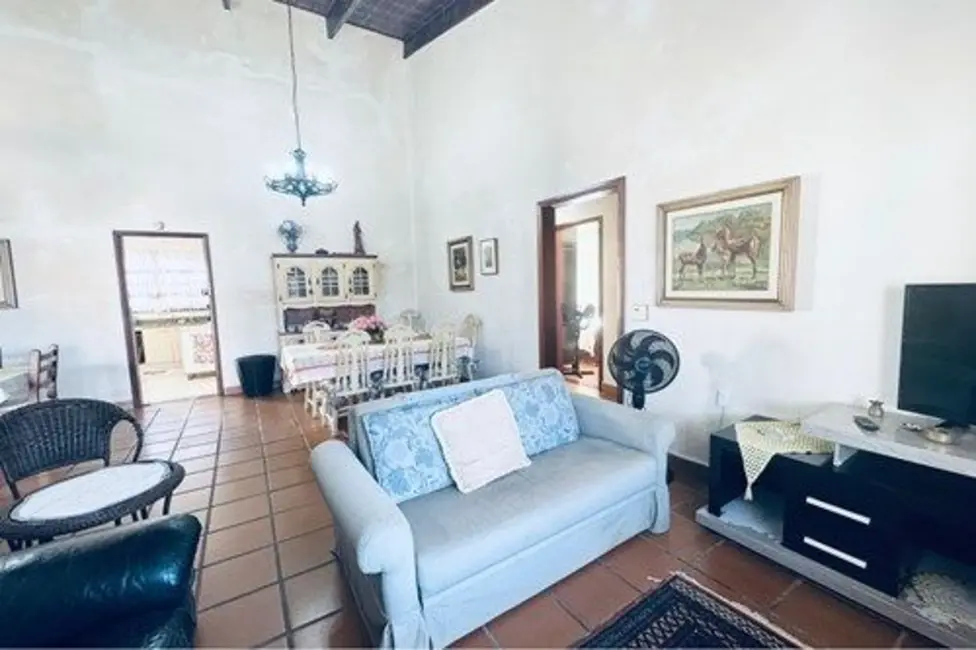 Foto 4 de Casa com 4 quartos à venda, 360m2 em Peruibe - SP