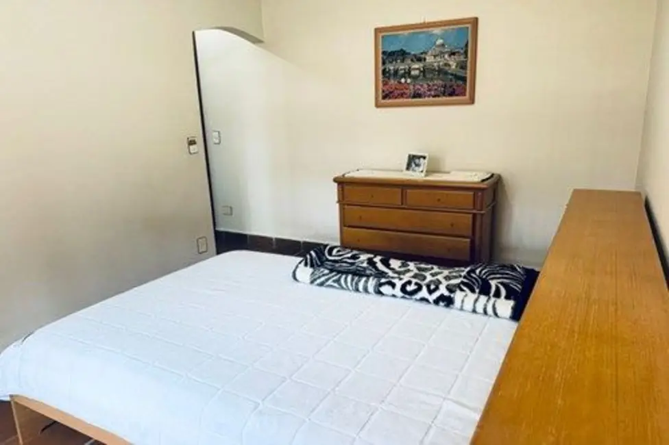 Foto 8 de Casa com 4 quartos à venda, 360m2 em Peruibe - SP