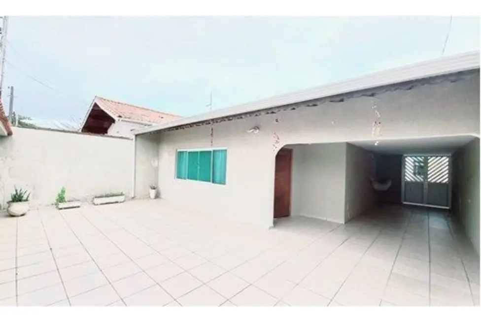 Foto 1 de Casa com 5 quartos à venda, 260m2 em Peruibe - SP
