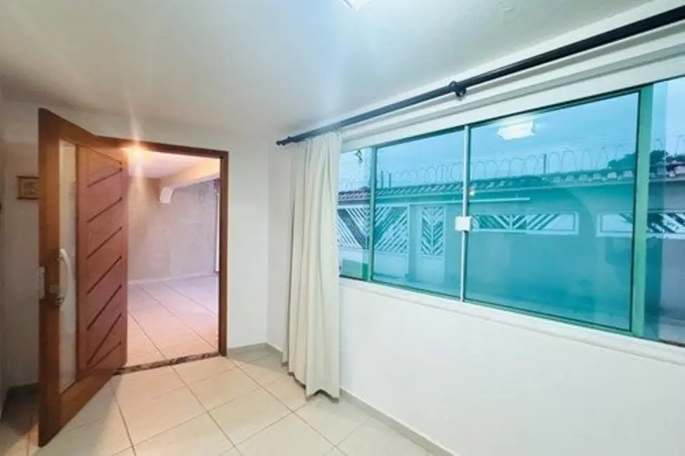 Foto 5 de Casa com 5 quartos à venda, 260m2 em Peruibe - SP